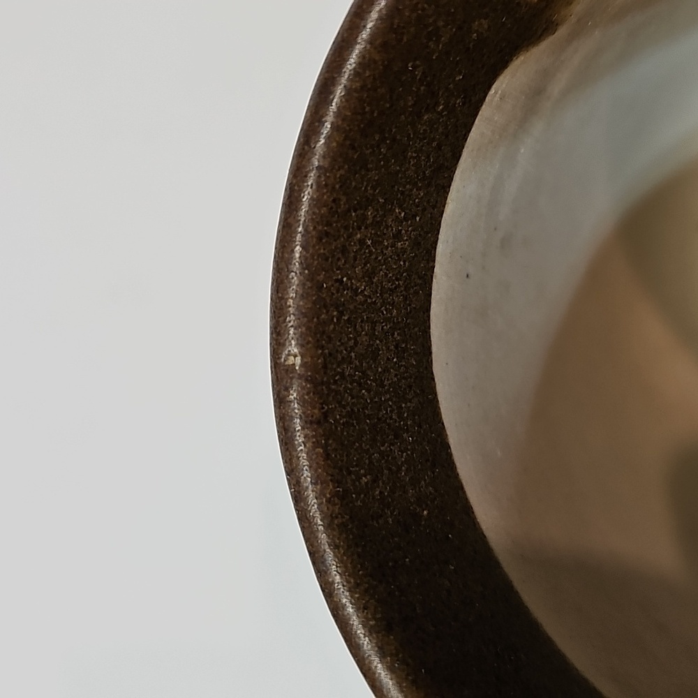 Small Vintage Stoneware Ceramic Floral Plant Pot with holes for hanging - Picture 9 of 12